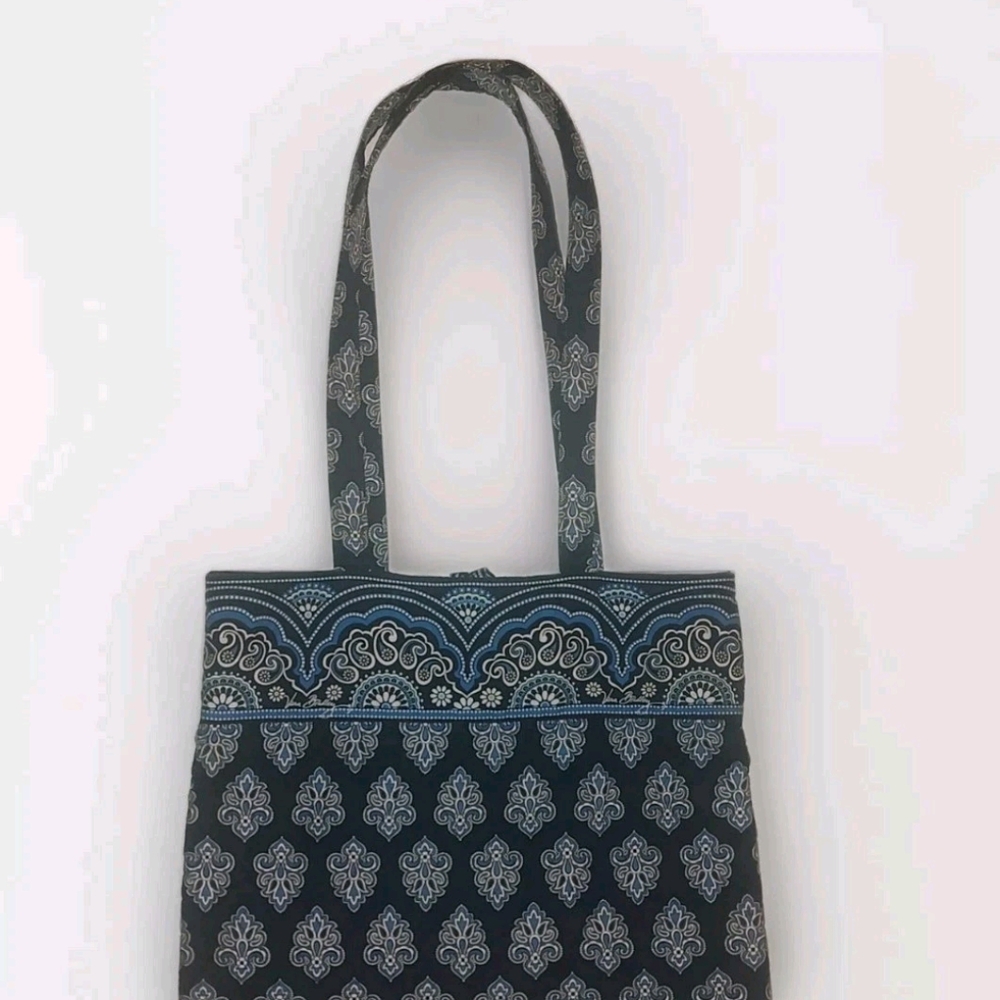 Vera Bradley Blue Tote with Calypso Design